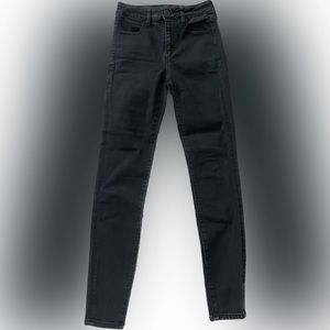 American Eagle Ne(x)t Level Stretch Size 2 Black Jeans